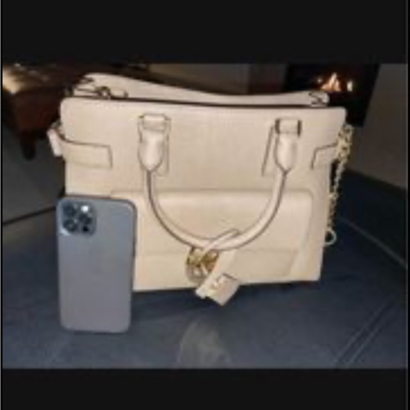 Michael kors handbag - Picture 5 of 9